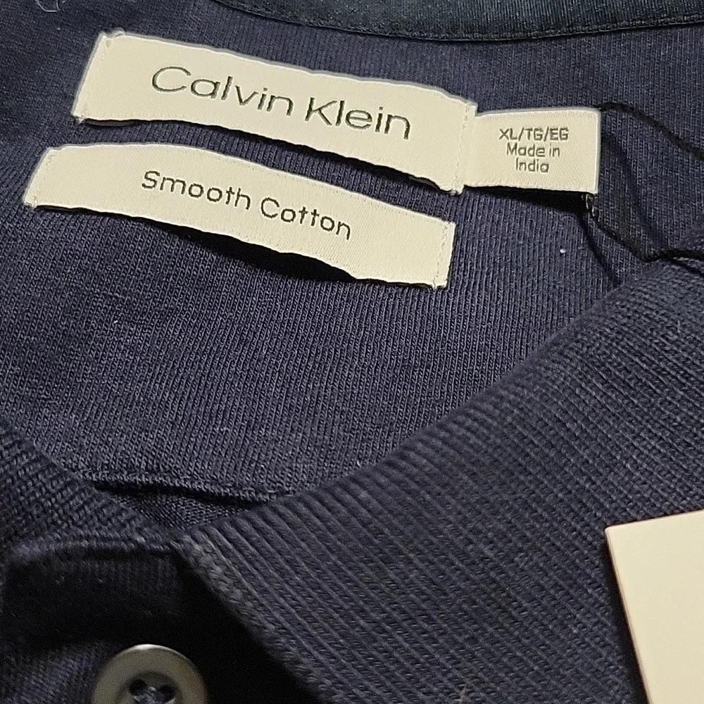 Calvin Klein  polo shirt - Picture 2 of 3